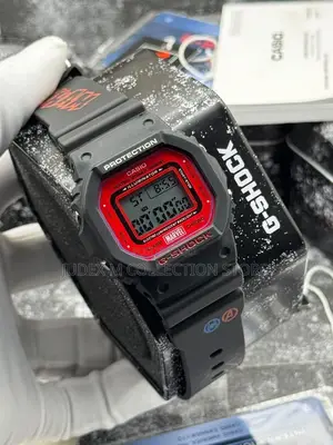 New Dw -5600 (G-Shock) Wristwatch High Quality