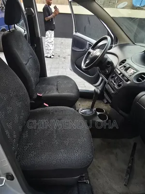 Toyota Yaris 2005 Silver