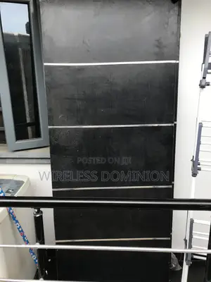 HDF Wooden Doors With Aluminum Chromes