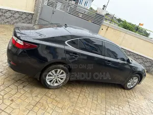 Lexus ES 2014 Black