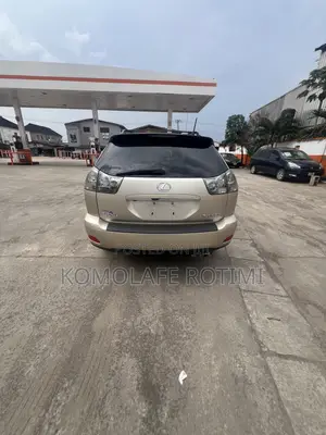 Lexus RX 330 2004 Gold