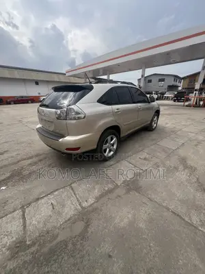 Lexus RX 330 2004 Gold