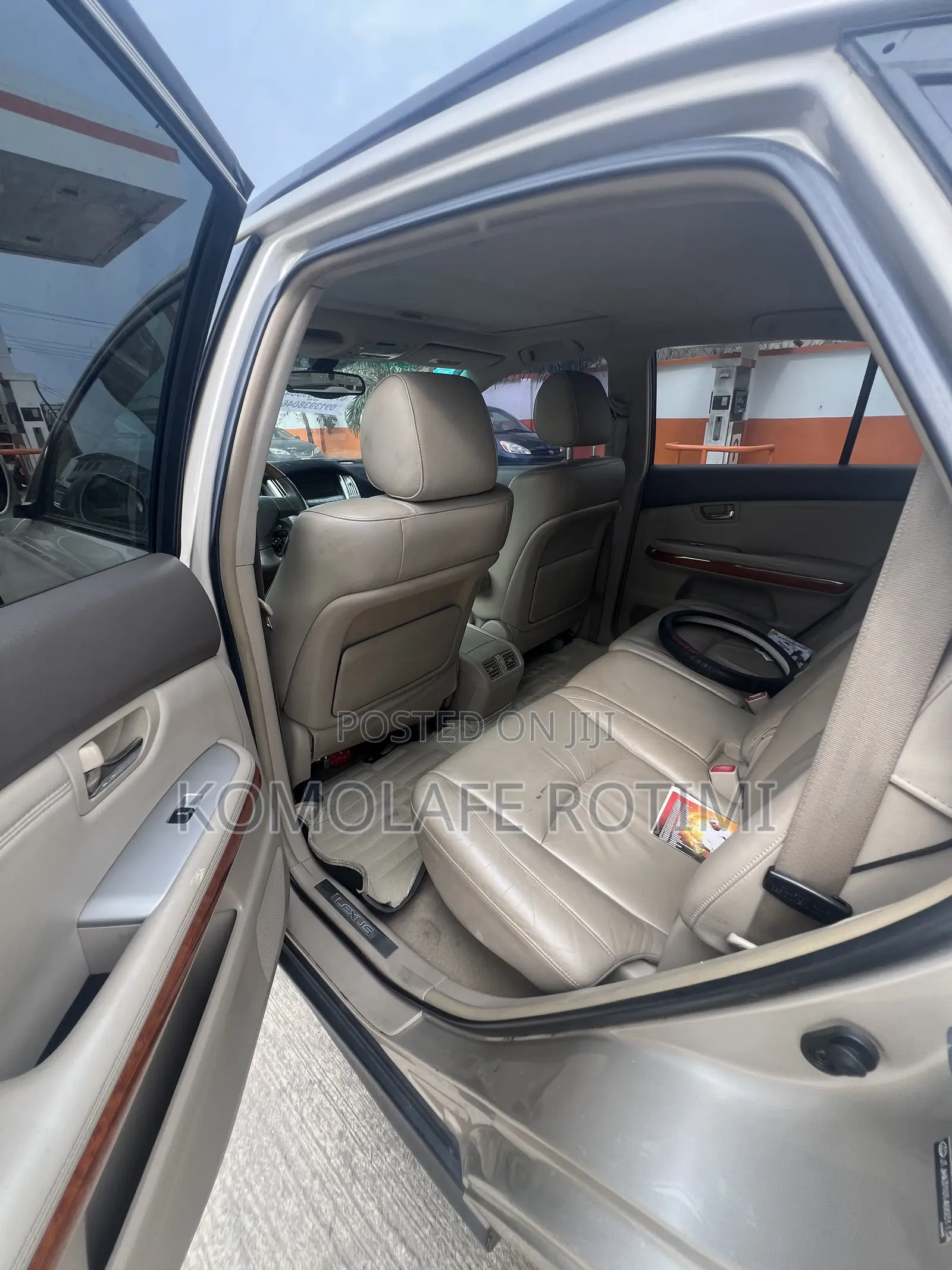 Lexus RX 330 2004 Gold