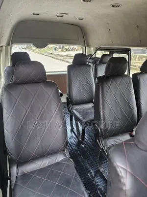 Toyota HiAce 2015 White