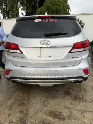 Hyundai Santa Fe Limited FWD 2016 Silver