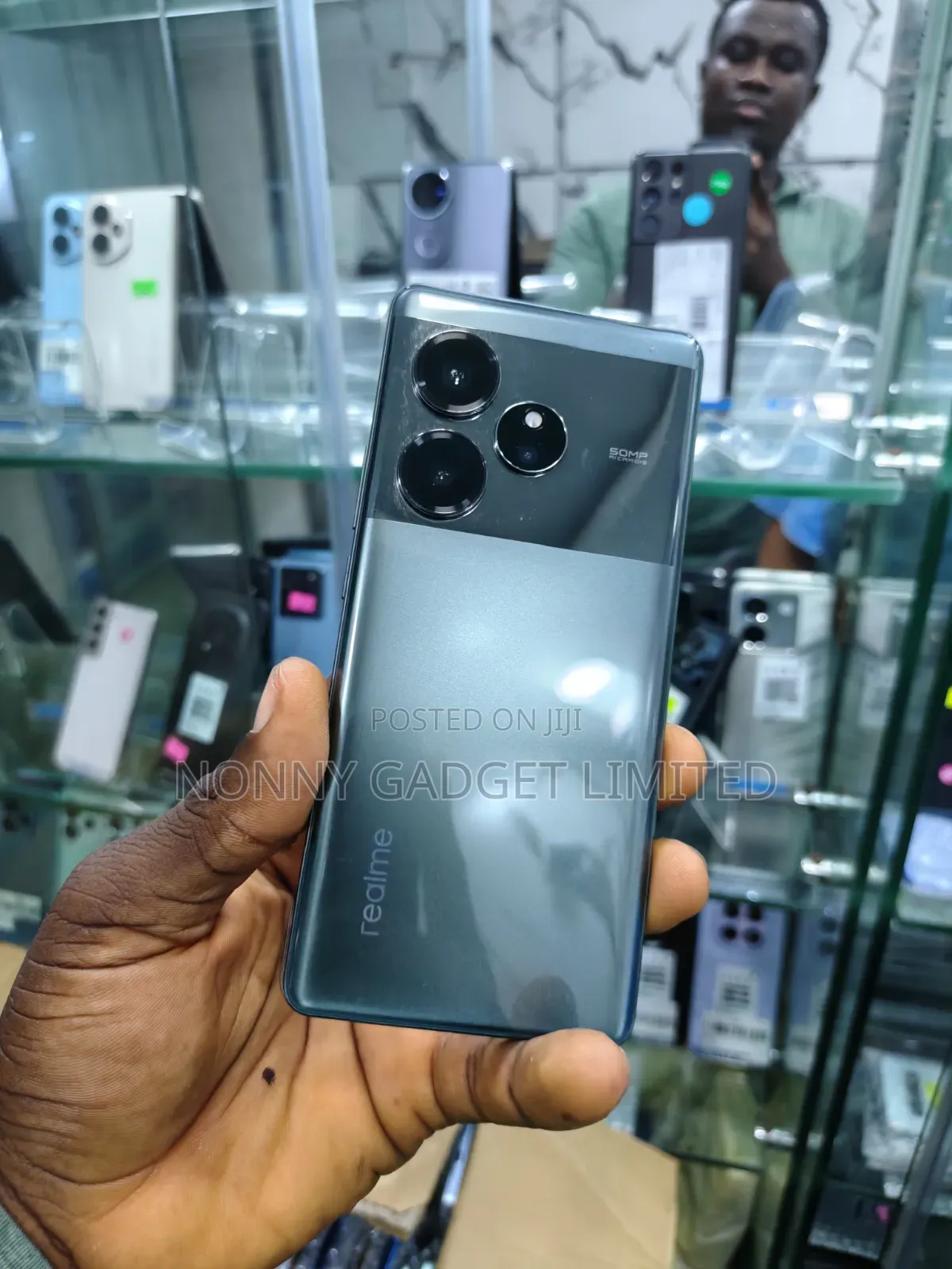 Realme GT 6 512 GB Red