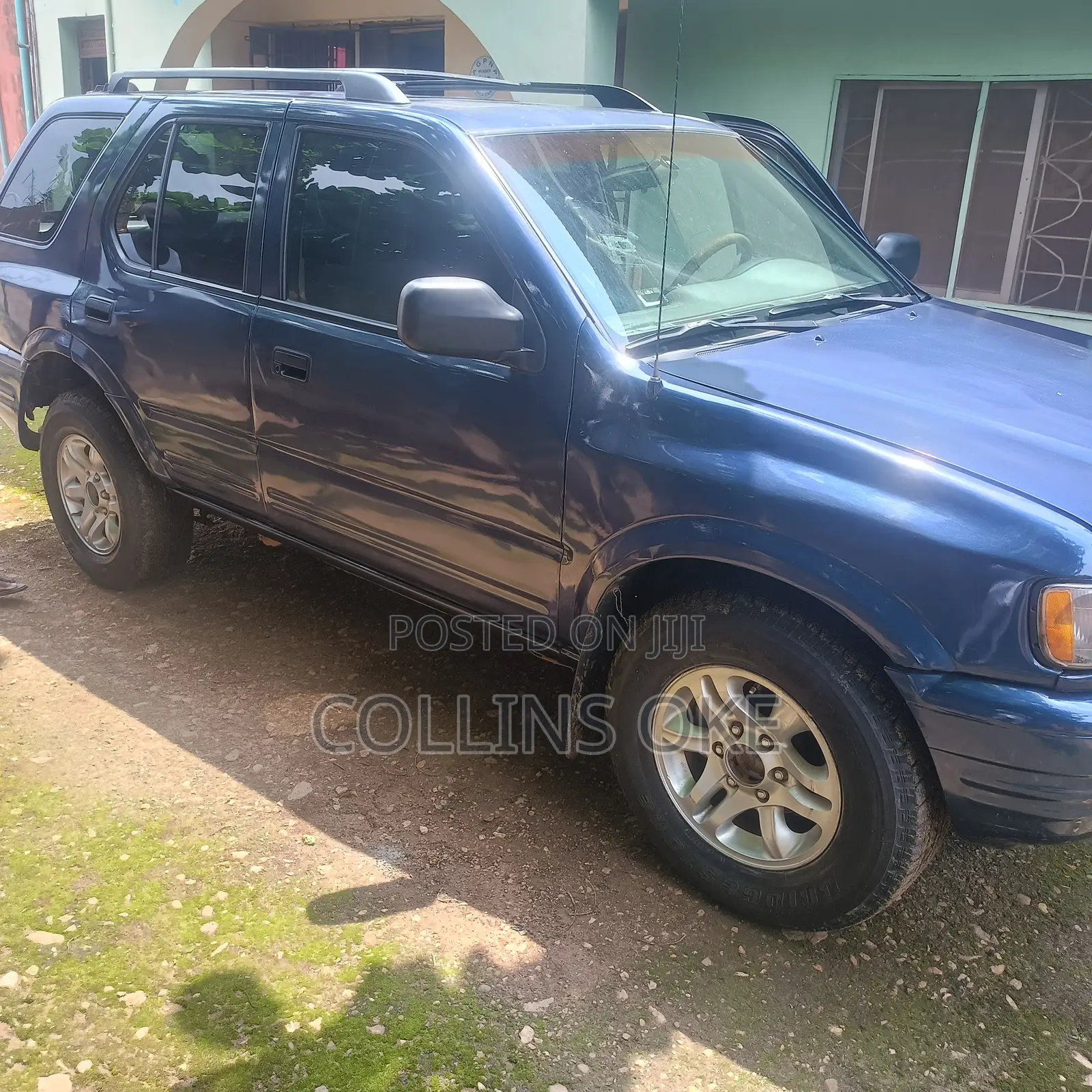 Isuzu Rodeo 2004 Blue
