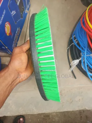 Heavy Duty Scrubbing Brush