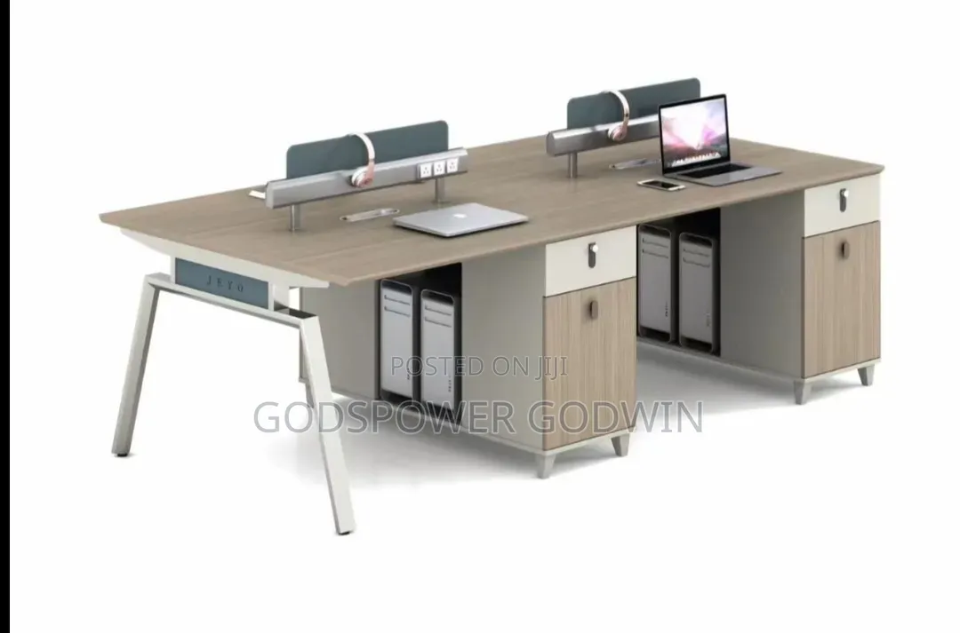 Workstation for 2