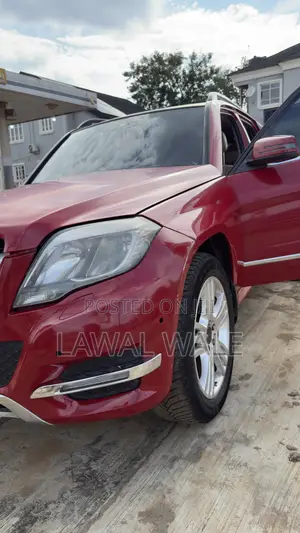Mercedes-Benz GLK-Class 350 SUV 2013 Red