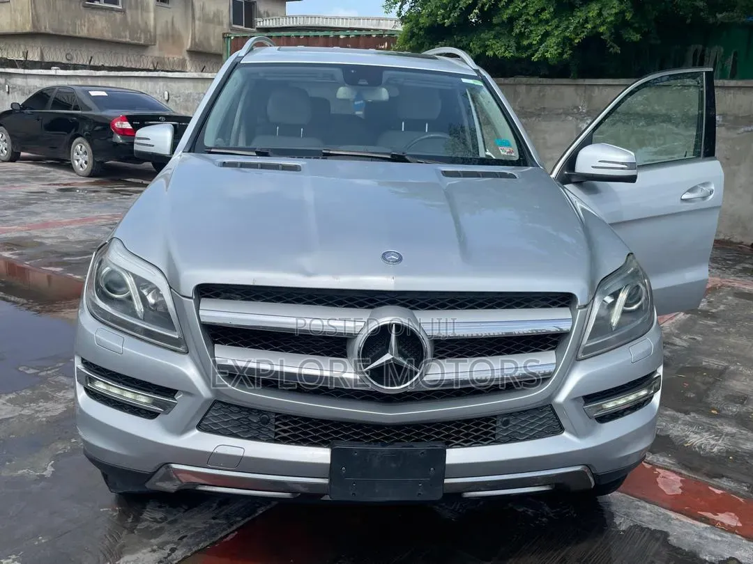 Mercedes-Benz GL-Class 2014 Silver