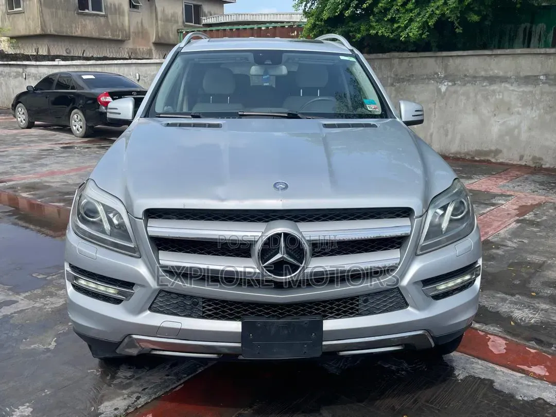 Mercedes-Benz GL-Class 2014 Silver