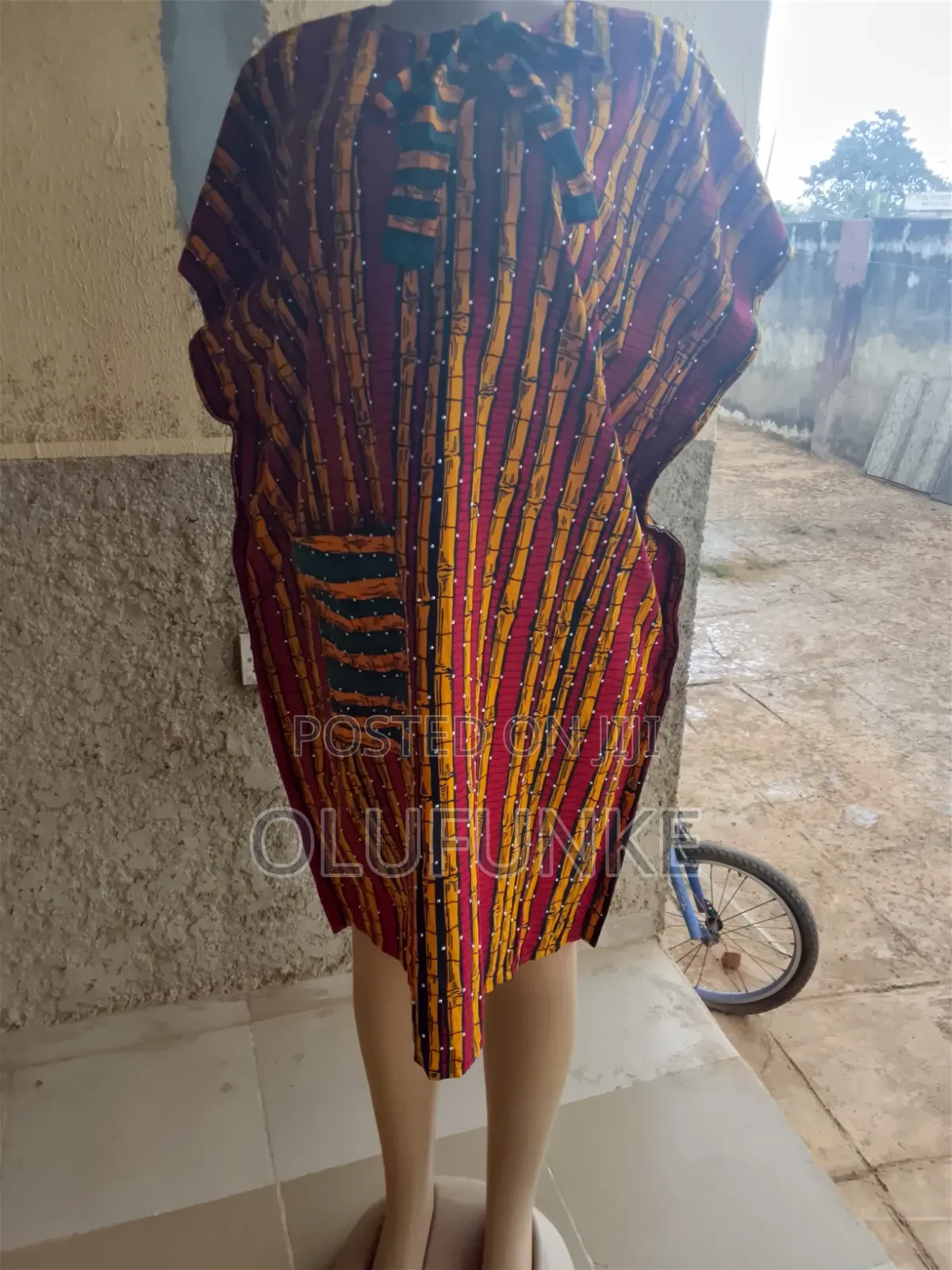 Free Short Gown