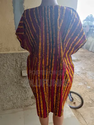 Free Short Gown