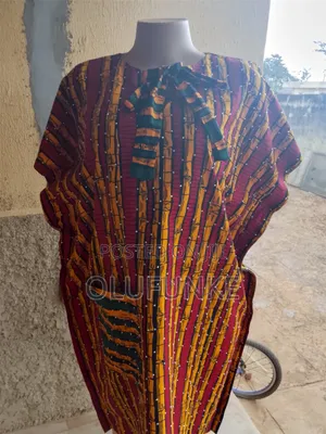Free Short Gown