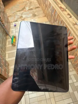 Apple iPad (2025) 256 GB Black