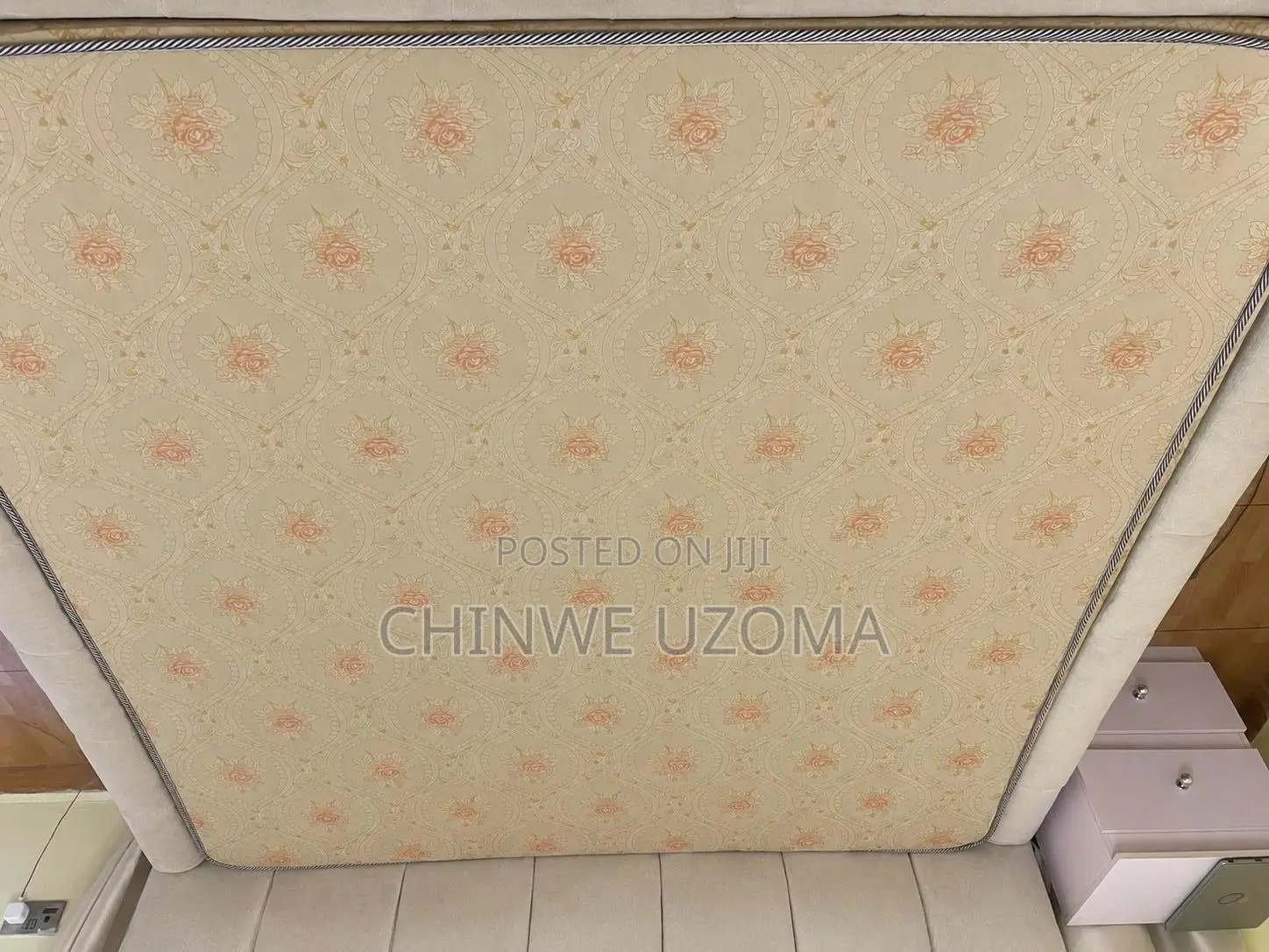Bubble Bedframe