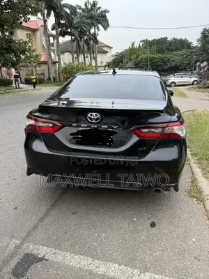 Toyota Camry SE (2.5L 4cyl 8A) 2019 Black