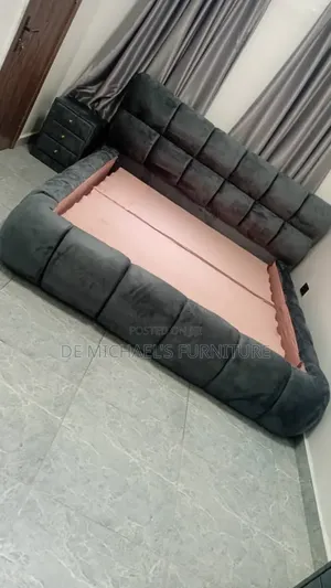 6by6 Bubble Bedframe Available