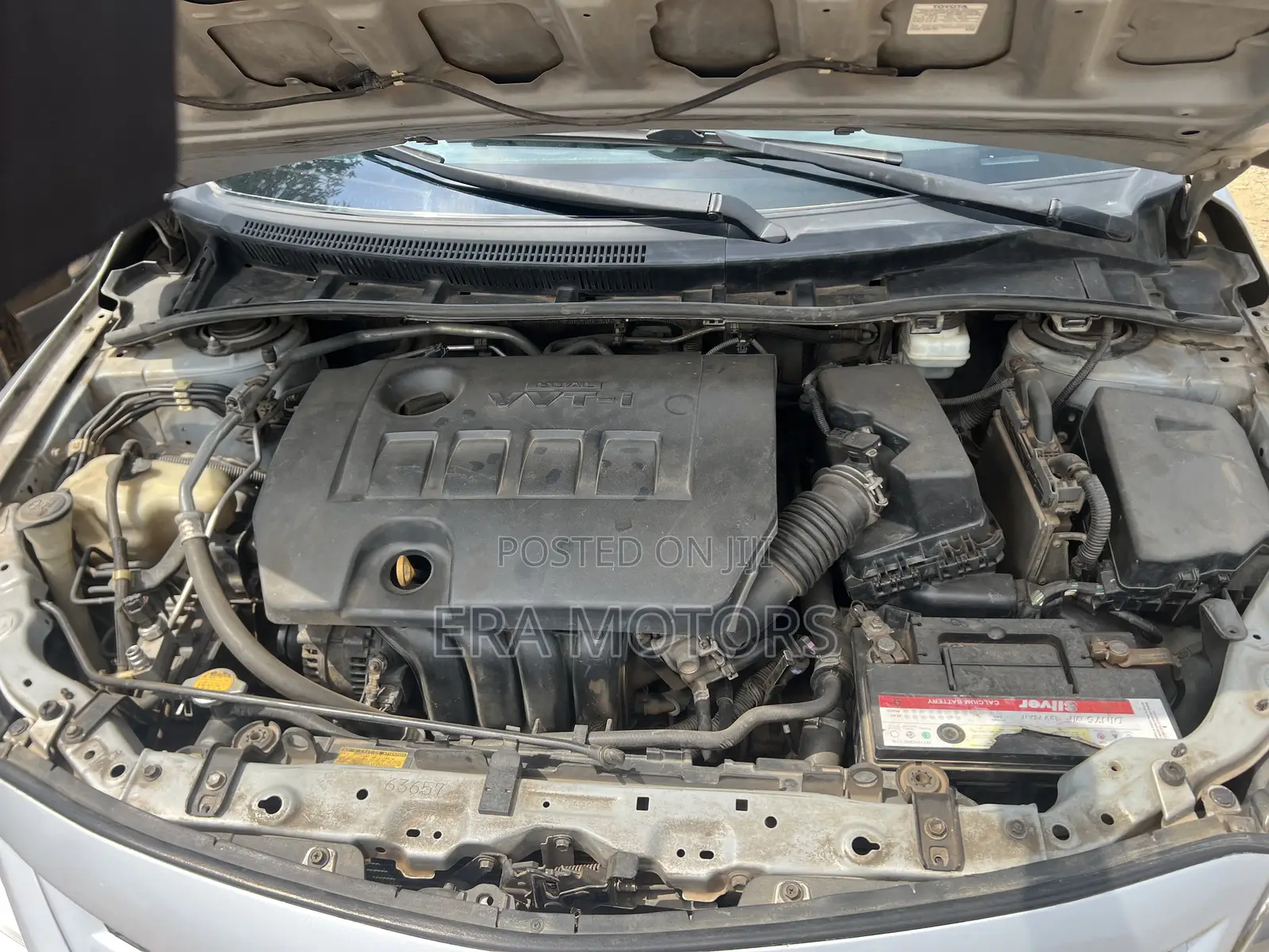 Toyota Corolla 2012 Silver