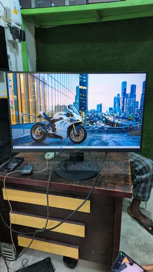 27 Inches MSI Gaming IPS Monitor 1440p 180hz Refresh Rate