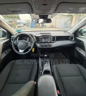 Toyota RAV4 2017 Maroon
