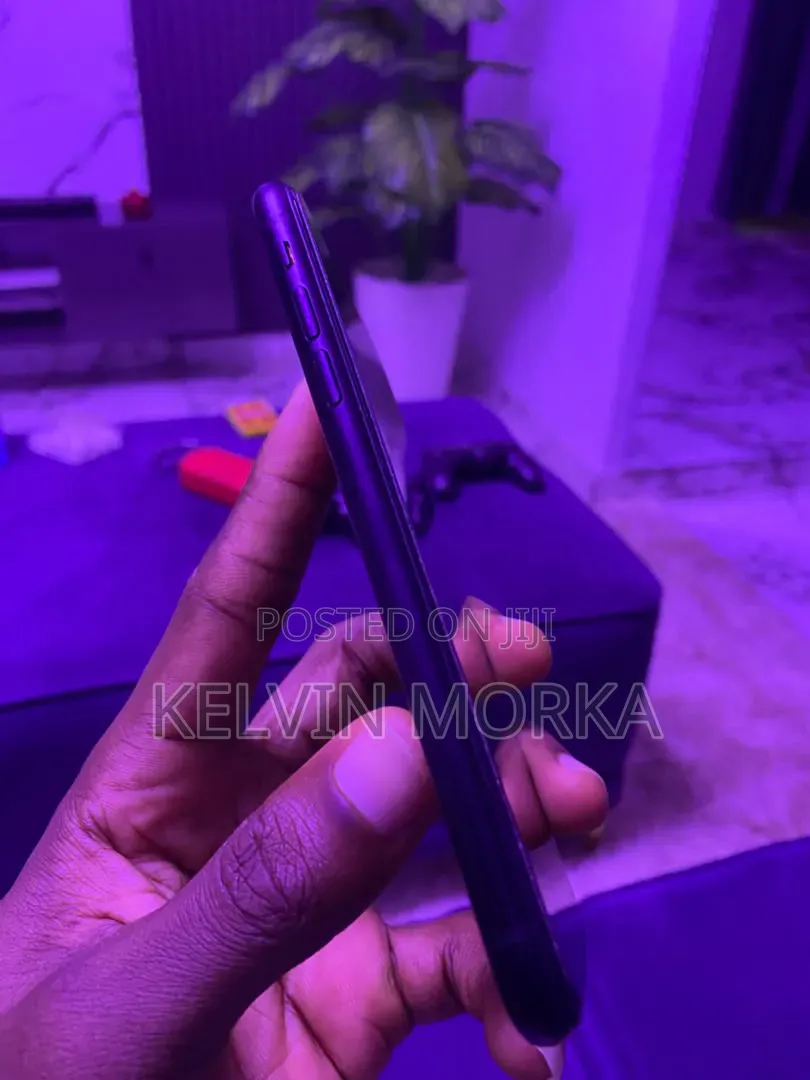 Apple iPhone XR 128 GB Black