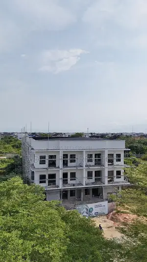 2bdrm Apartment in Beryls Prime, Peninsula Estate for sale