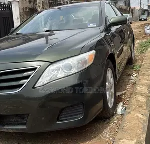 Toyota Camry 2011 Black