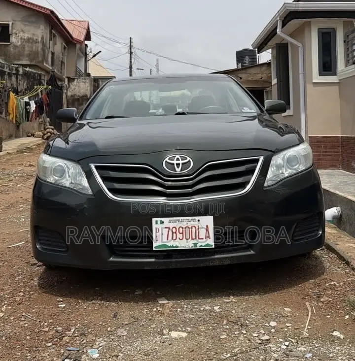 Toyota Camry 2011 Black