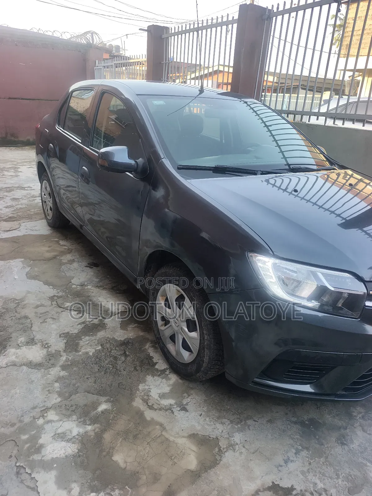 Renault Logan 2020 Gray