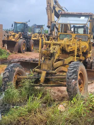 14E Grader