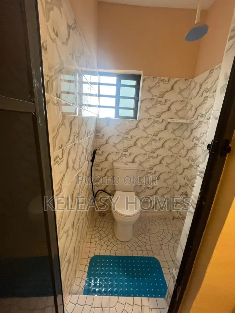 Tastefully Furnished Studio