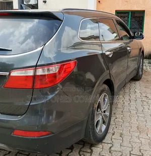 Hyundai Santa Fe 2015 Gray