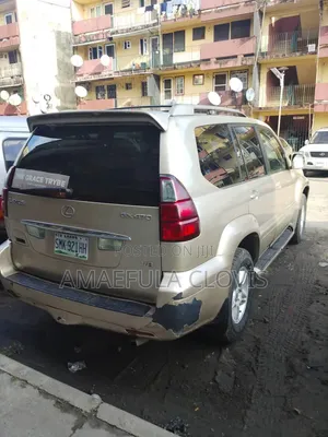 Lexus GX 470 Sport Utility 2006 Gold