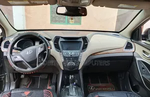 Hyundai Santa Fe 2015 Gray