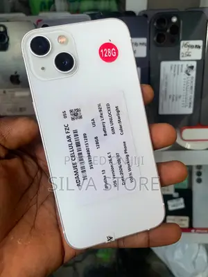 Apple iPhone 13 128 GB White