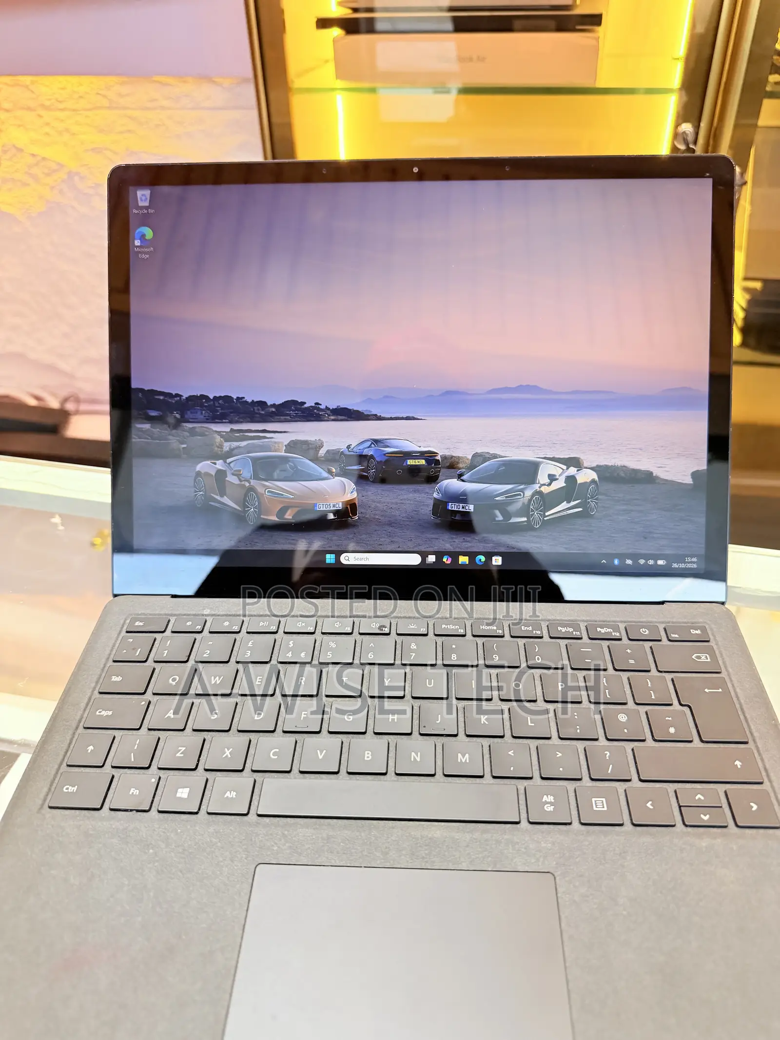 Laptop Microsoft Surface Laptop 2 16GB Intel Core i7 SSD 512GB