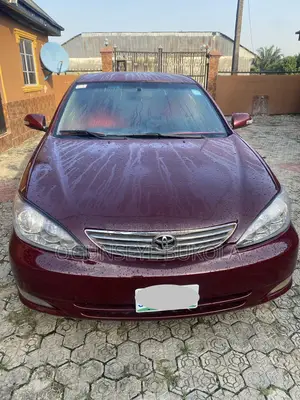 Toyota Camry LE 4dr Sedan (2.4L 4cyl 5M) 2004 Burgundy