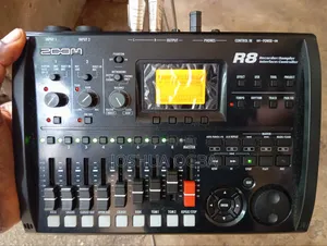 Zoom R8 Recorder and Audio Interface