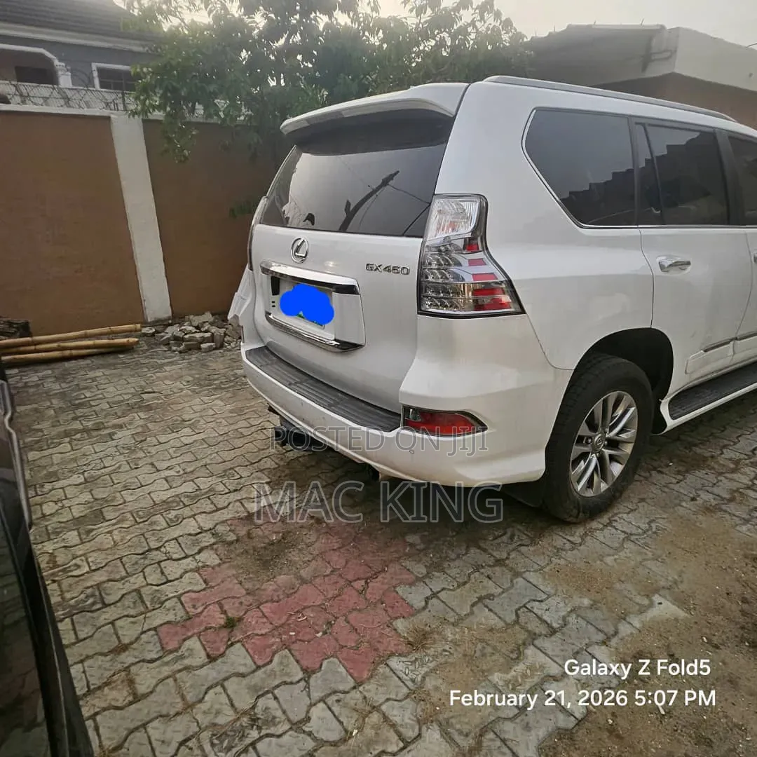 Lexus GX 2018 White