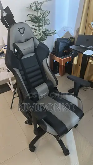 Adjustable Electric Table With Gaming Chair