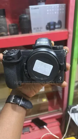 Nikon Z6 Camera 
Body Only 
Direct UK Used