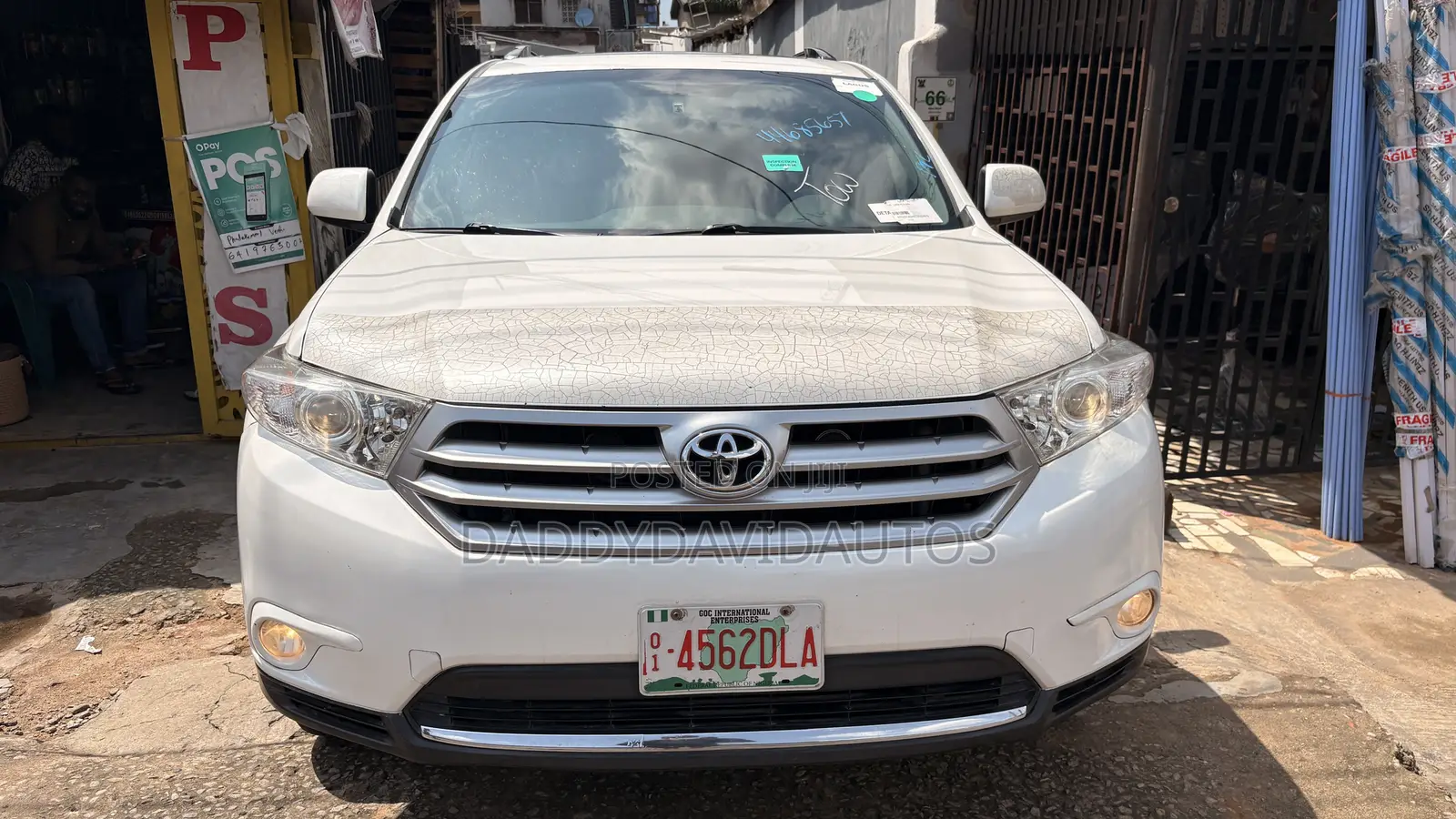 Toyota Highlander SE 2012 White