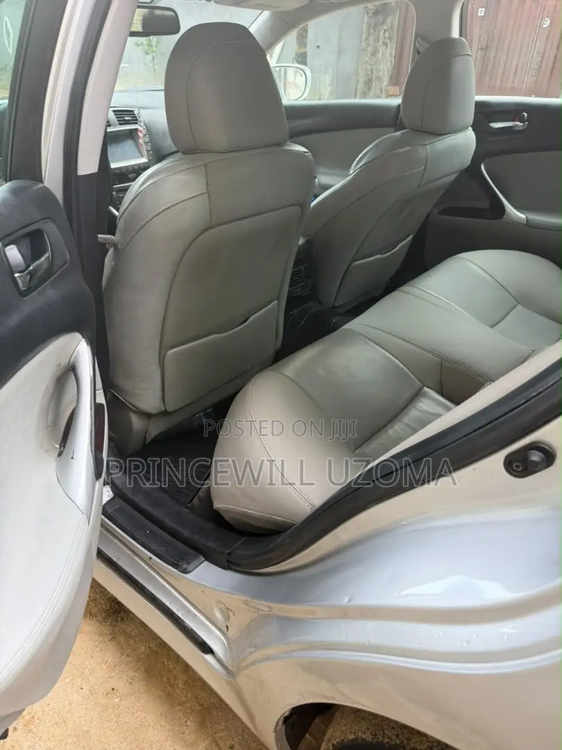 Lexus IS 2008 Silver