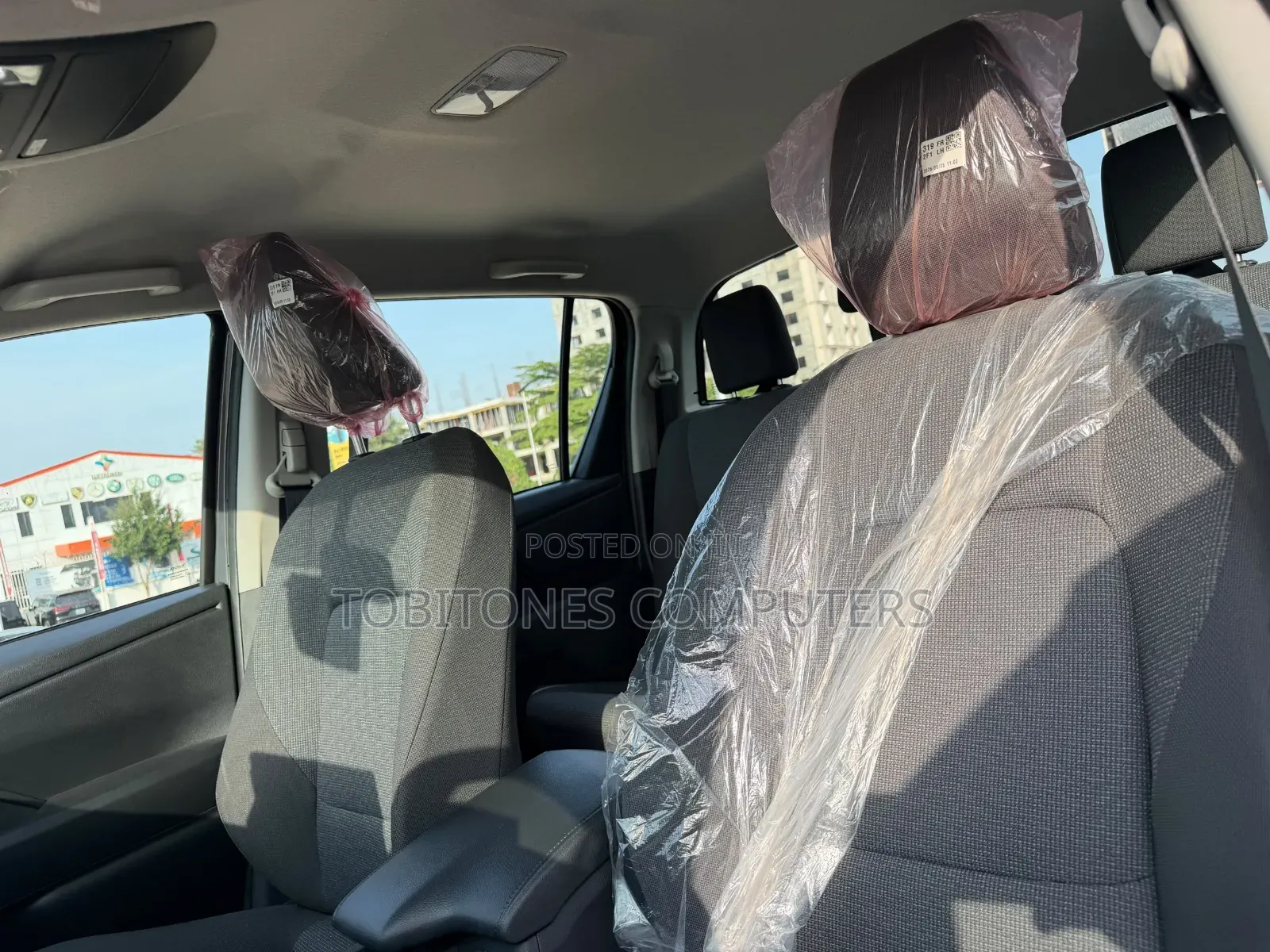 New Toyota Hilux 2025 Black