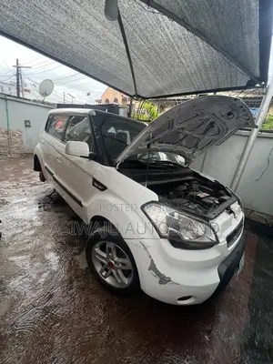 Kia Soul Automatic 2012 White