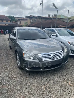Toyota Avalon 2013