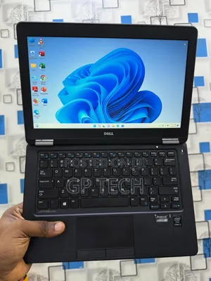 Laptop Dell Latitude 12 E7250 8GB Intel Core i7 SSD 128GB