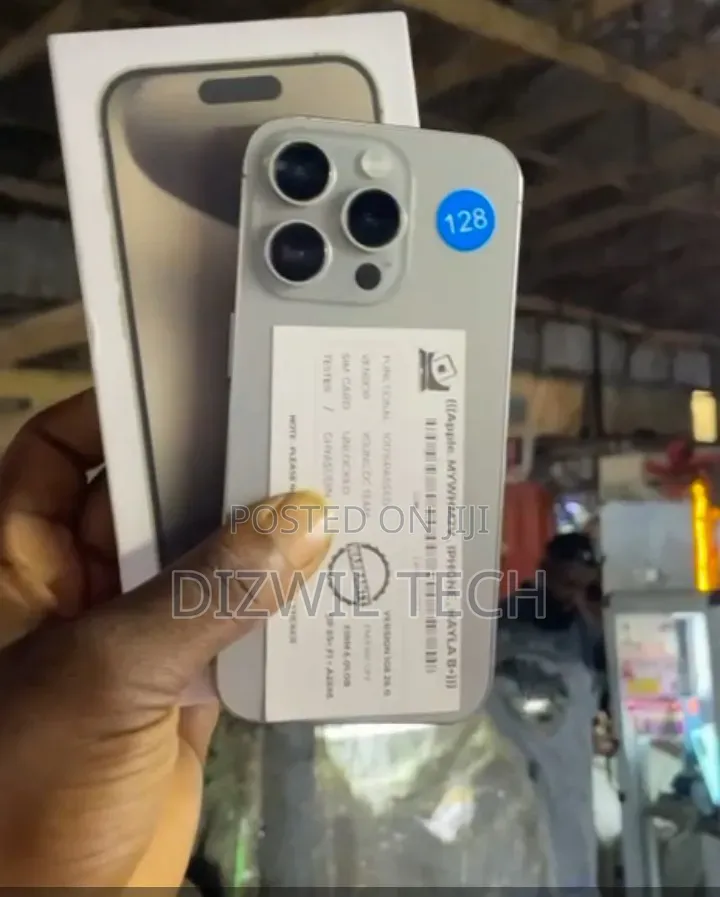 Apple iPhone 15 Pro 128 GB Silver